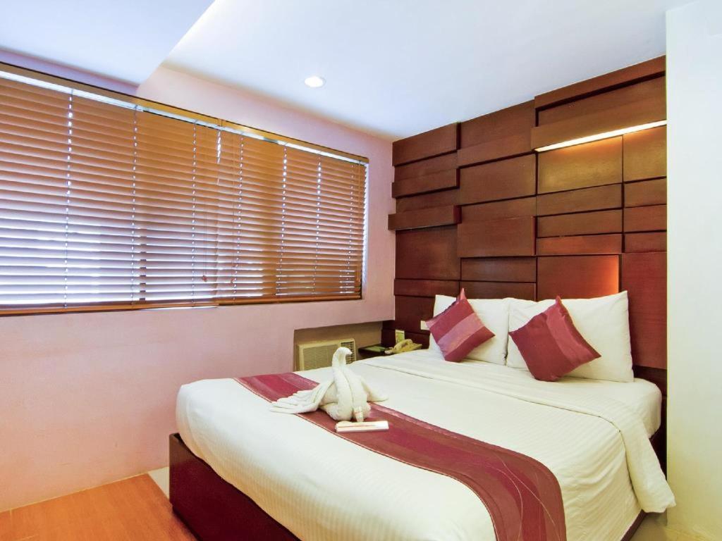 Acl Suites Quezon City Εξωτερικό φωτογραφία