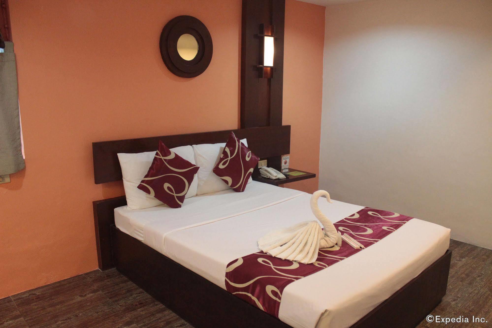 Acl Suites Quezon City Εξωτερικό φωτογραφία