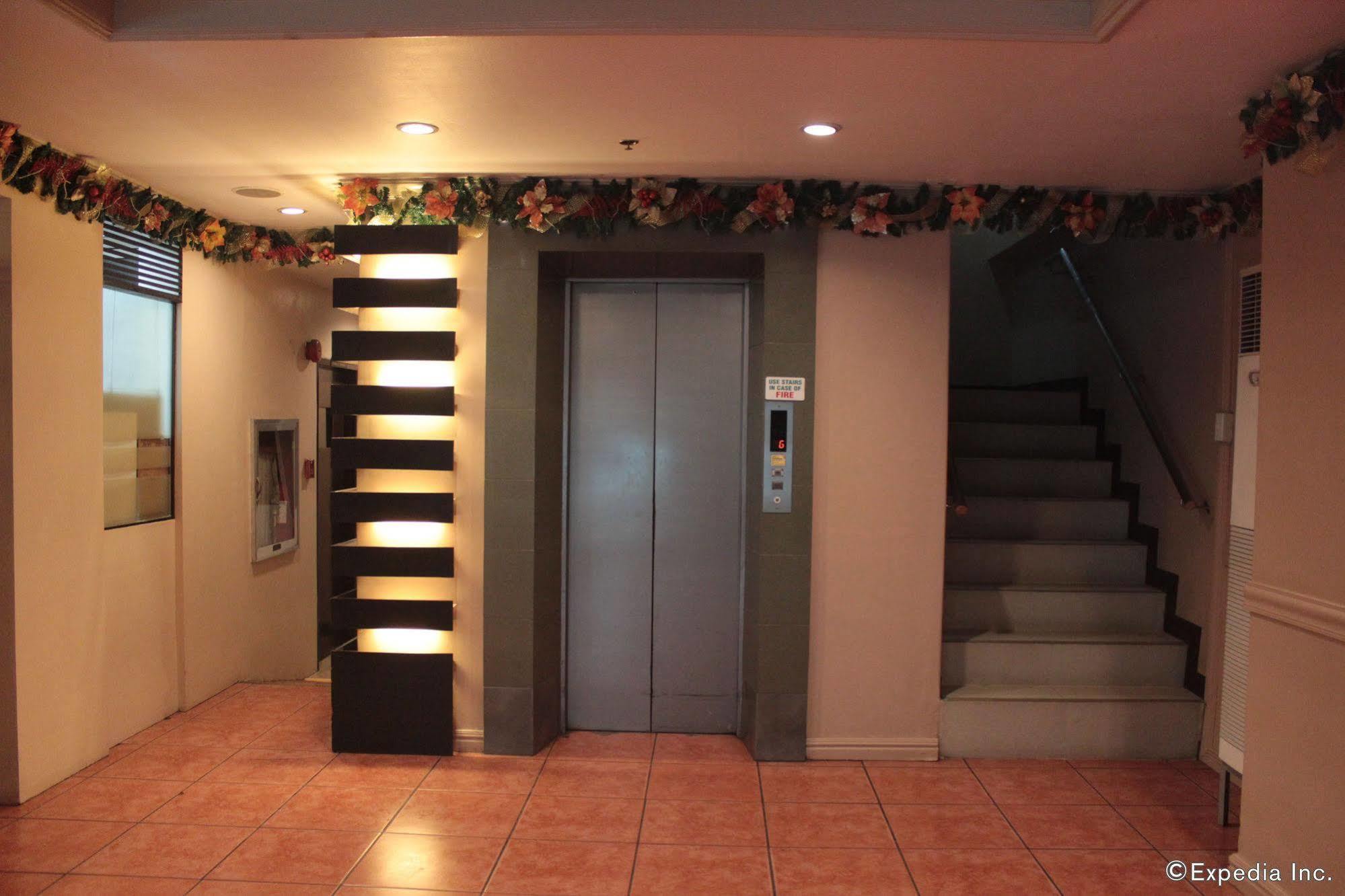 Acl Suites Quezon City Εξωτερικό φωτογραφία